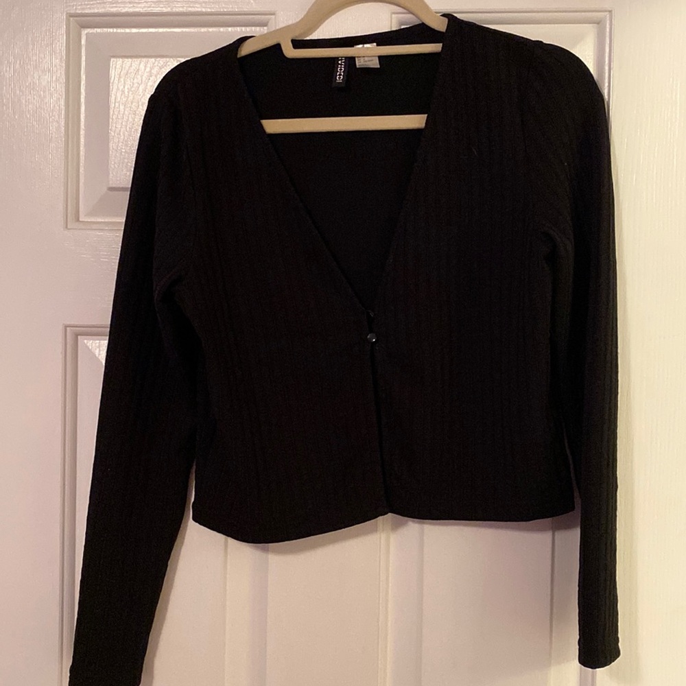 Black Cropped Long Sleeve Sweater